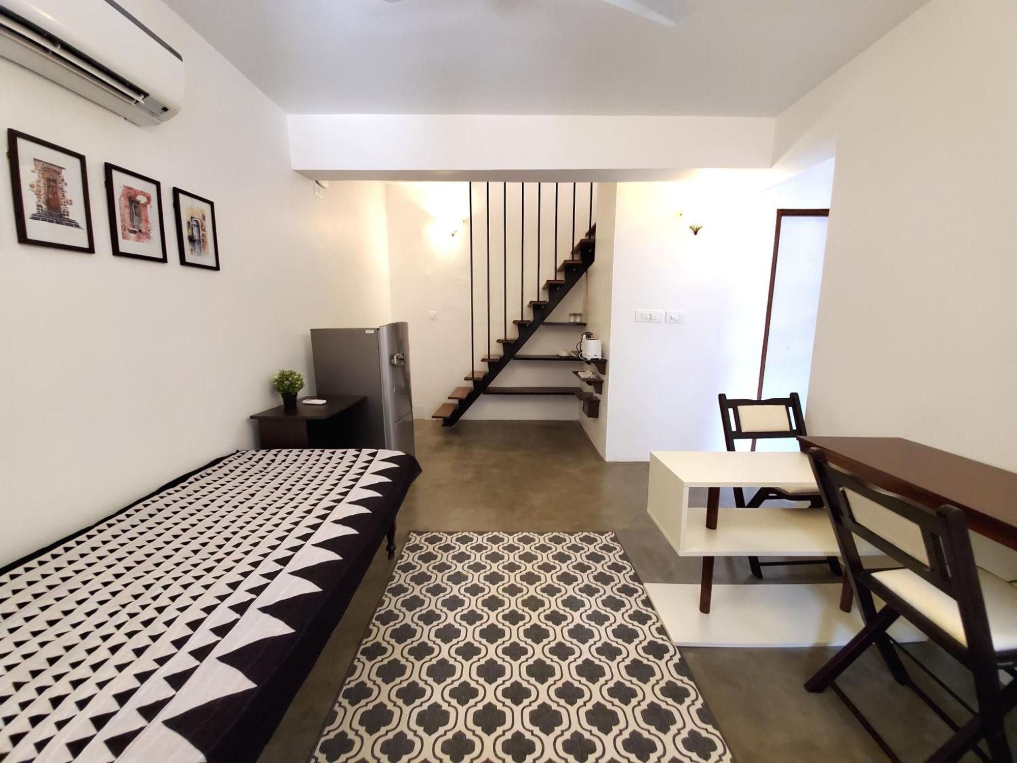 蓬蒂切里 Kariappa House酒店 外观 照片